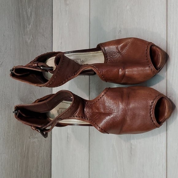 Prada Womens Ankle Zip Heels Pump Sandals shoes sz 37/7 - Picture 3 of 16